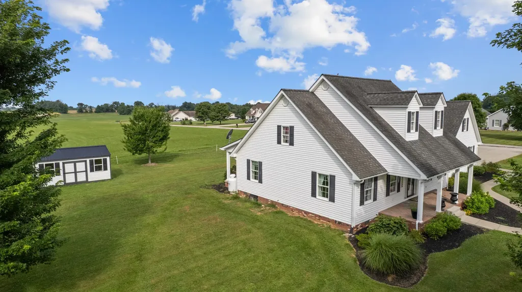 61 Rayburn Lane Tollesboro KY 41189