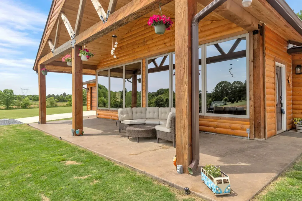 227 Whitetail Lane Hazel KY 42049