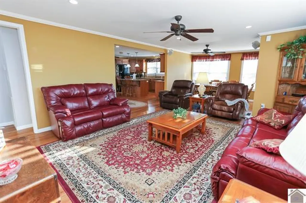 2488 Cypress Trail New Concord KY 42076