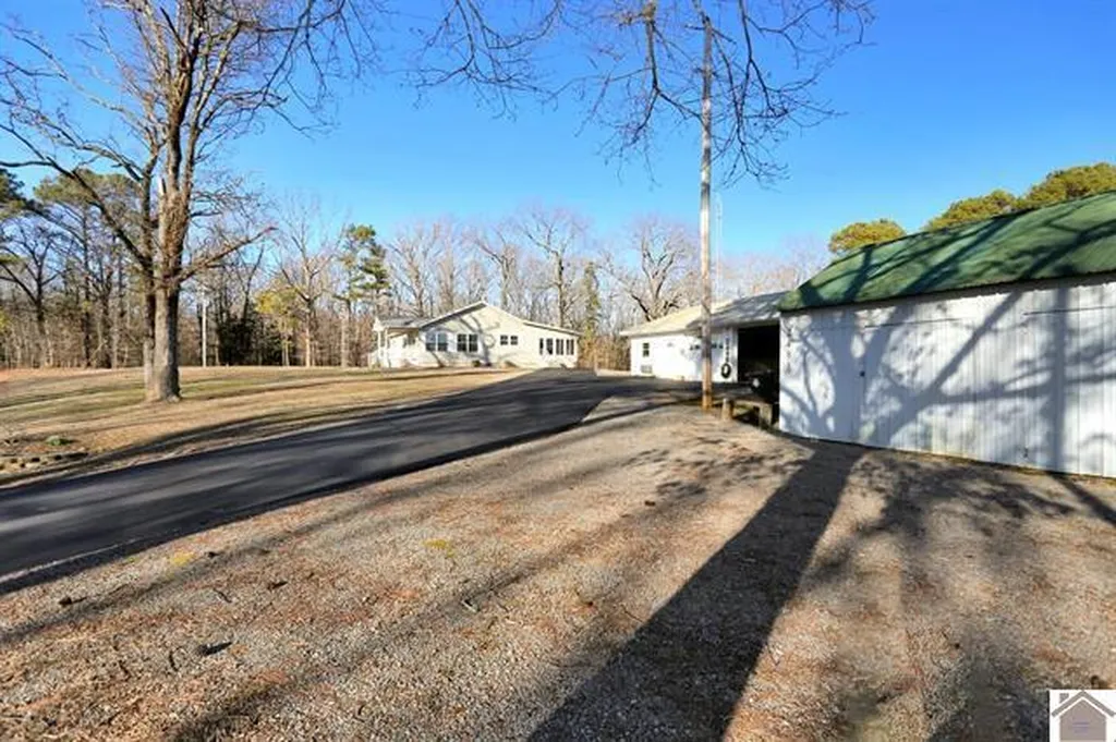 2488 Cypress Trail New Concord KY 42076