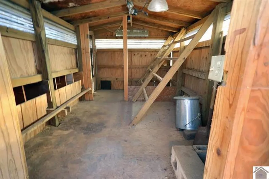 2488 Cypress Trail New Concord KY 42076
