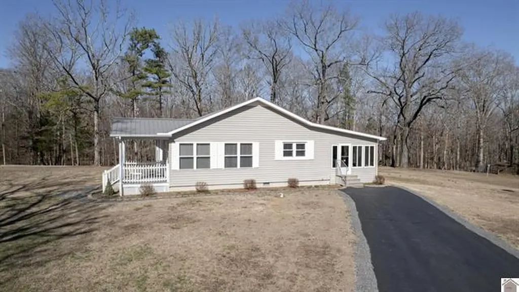 2488 Cypress Trail New Concord KY 42076