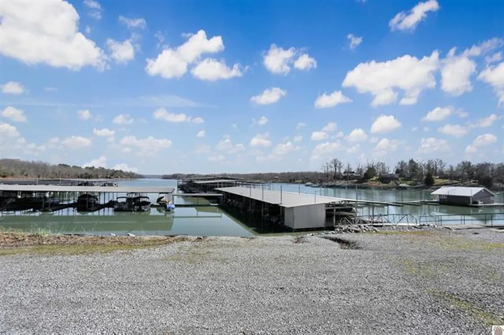 2488 Cypress Trail New Concord KY 42076