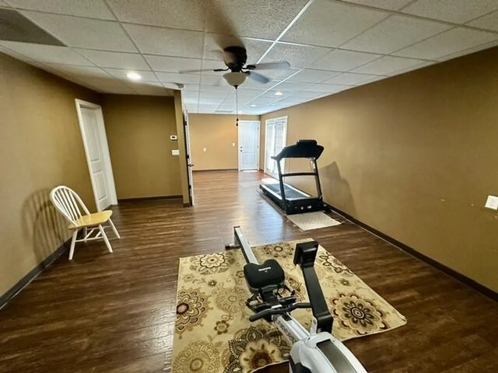 164 Masters Circle Benton KY 42025
