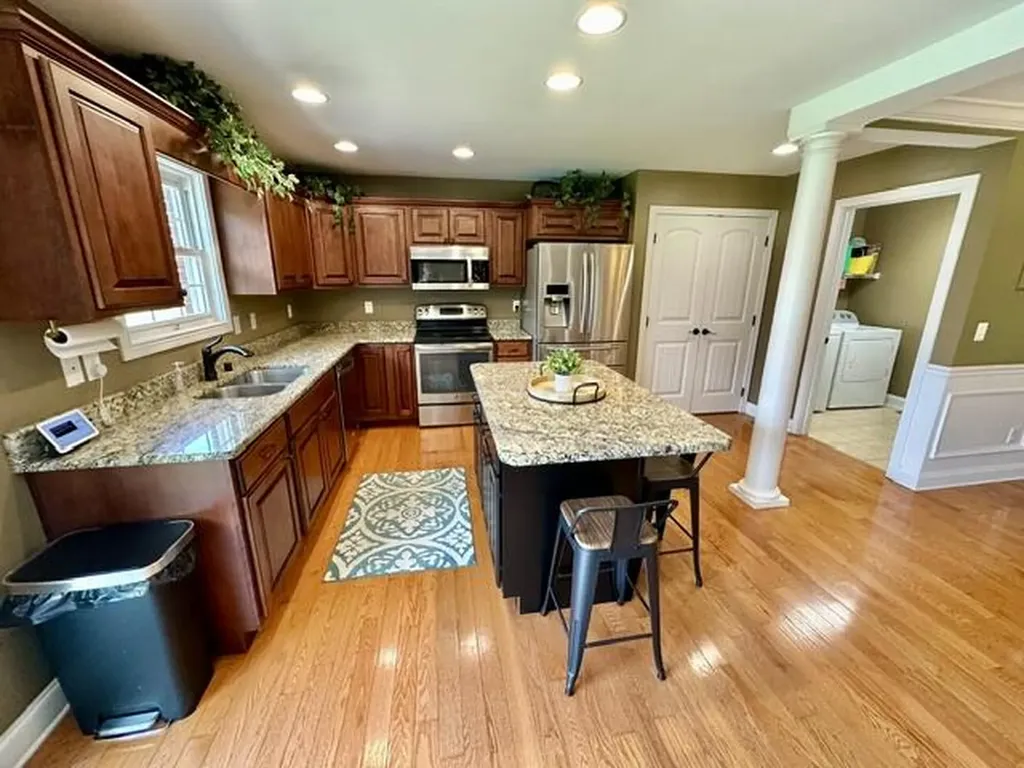 164 Masters Circle Benton KY 42025