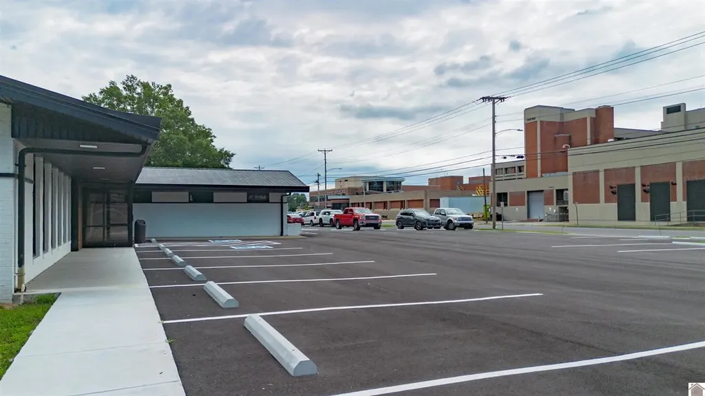 2535 Broadway Street Paducah KY 42001