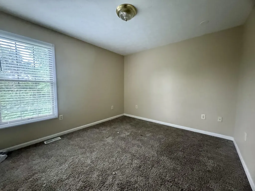 2031 Edgewood Drive Richmond KY 40475