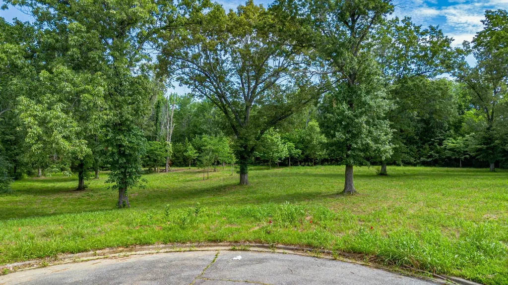 145 Kiana Court Paducah KY 42001