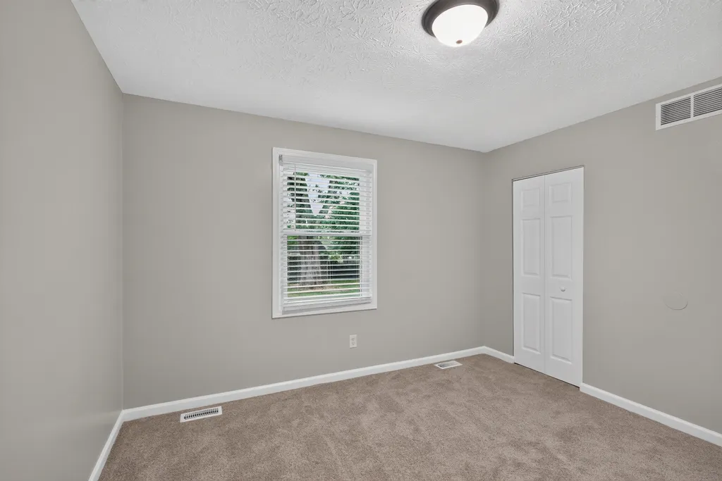 317 Royalty Court Nicholasville KY 40356
