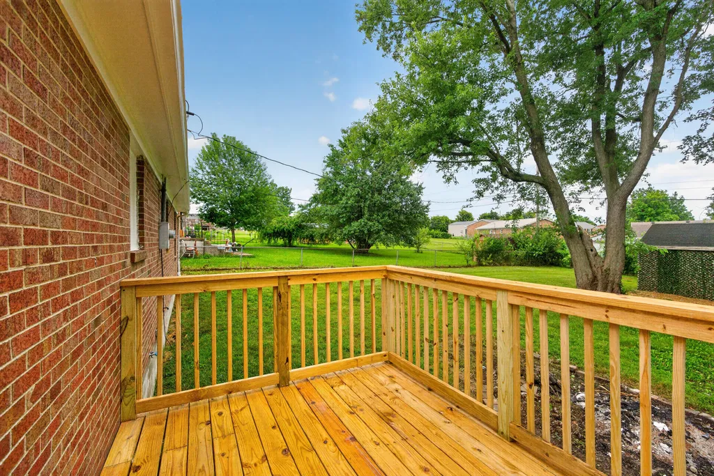 317 Royalty Court Nicholasville KY 40356