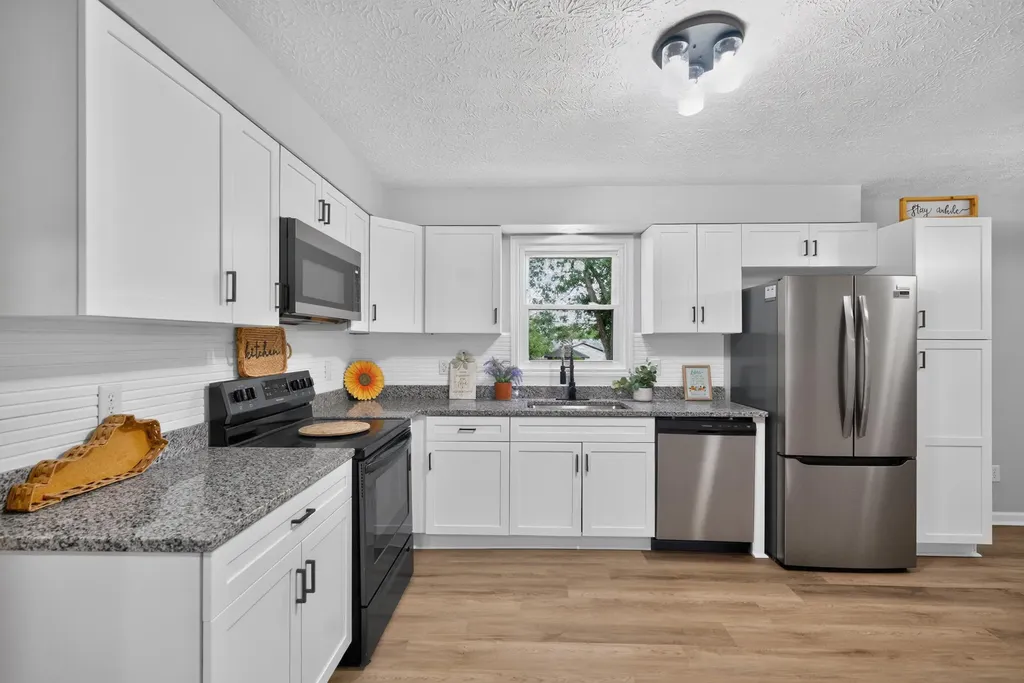 317 Royalty Court Nicholasville KY 40356
