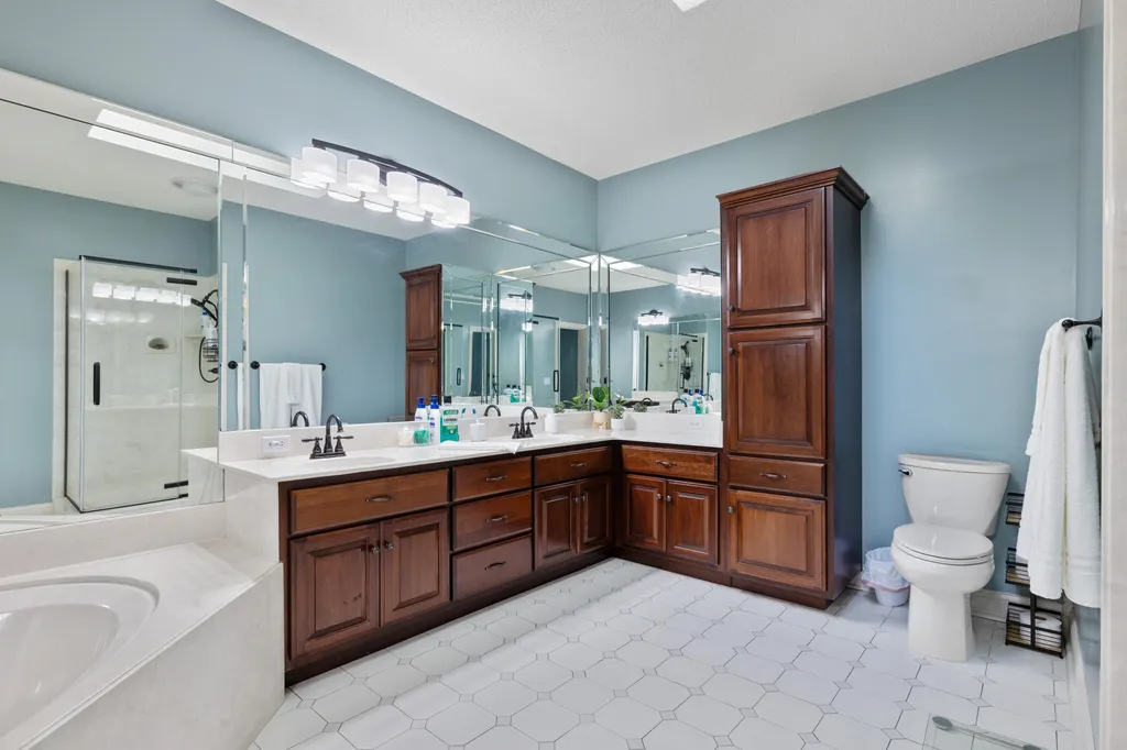 864 Pleasant Grove Road Hazel KY 42049