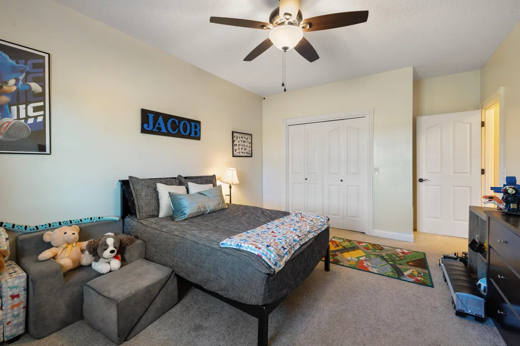 864 Pleasant Grove Road Hazel KY 42049