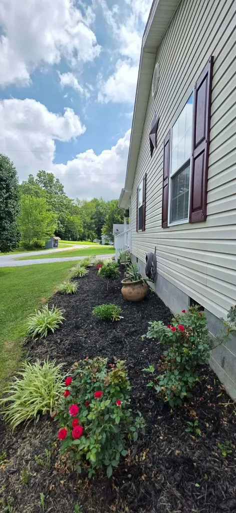 222 Kentucky Avenue Junction City KY 40440