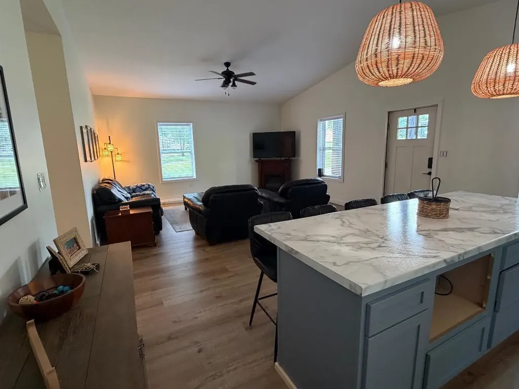 415 415 Indian Ridge Road Falls Of Rough KY 40119