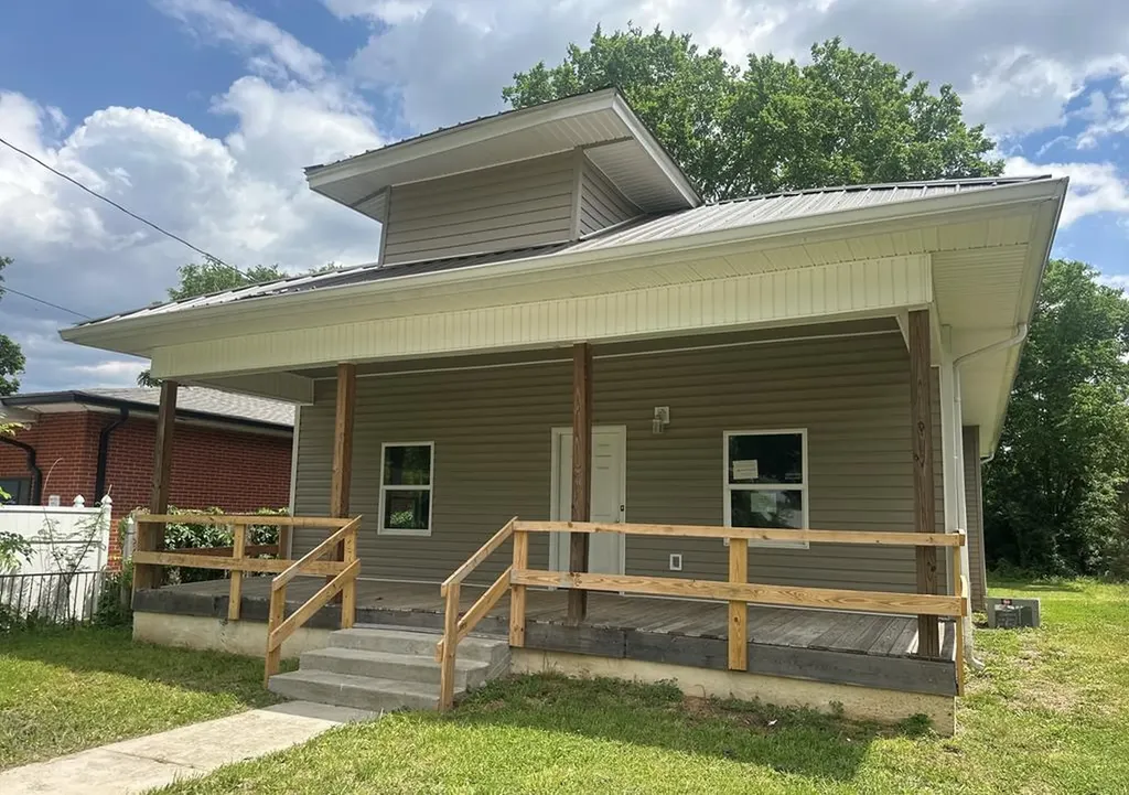 1498 S Clay Street Hopkinsville KY 42240