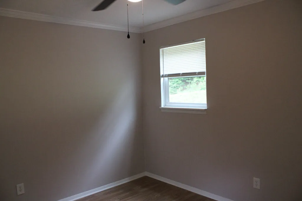 619 Lake Shore Drive New Concord KY 42076