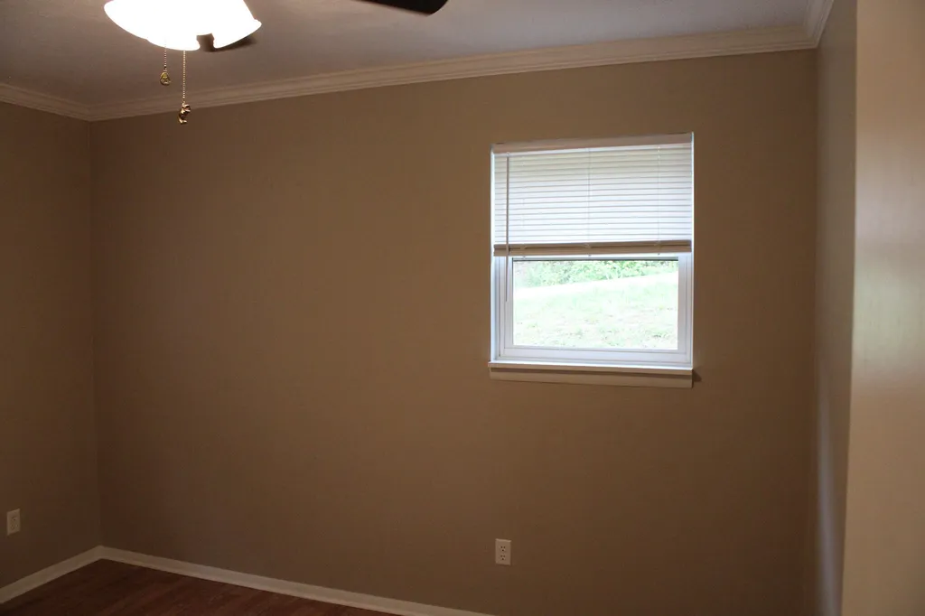 619 Lake Shore Drive New Concord KY 42076