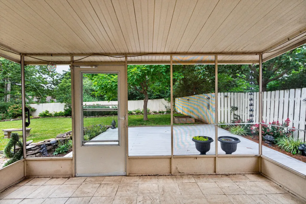 3349 Hunter Road Lexington KY 40502