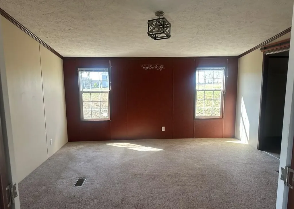 370 Robinson Lane Greenville KY 42345