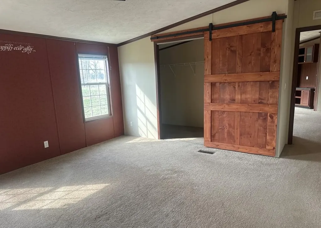 370 Robinson Lane Greenville KY 42345