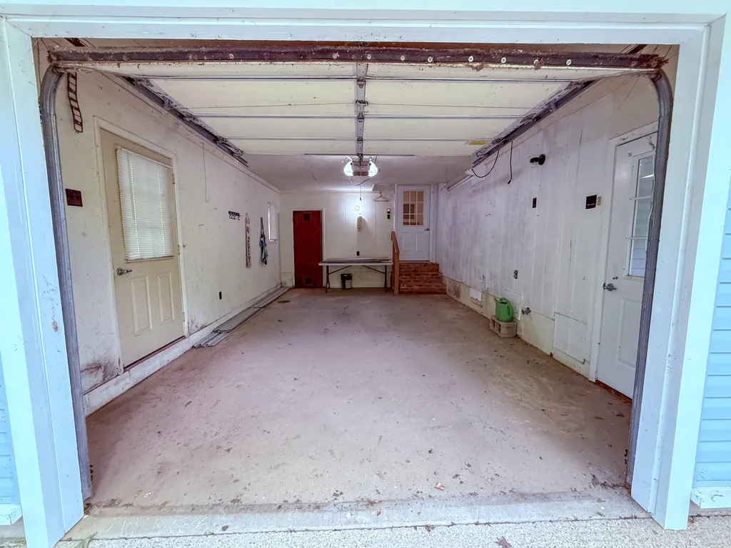 305 Lakeshore Drive Dawson Springs KY 42408