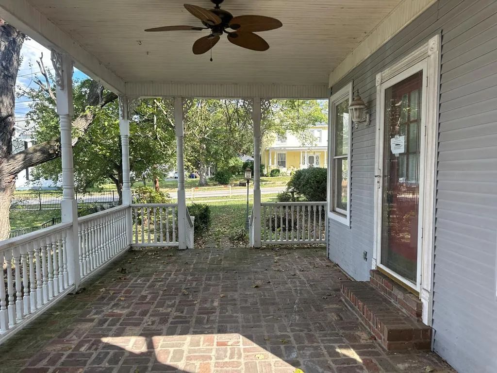 474 S Main Street Russellville KY 42276