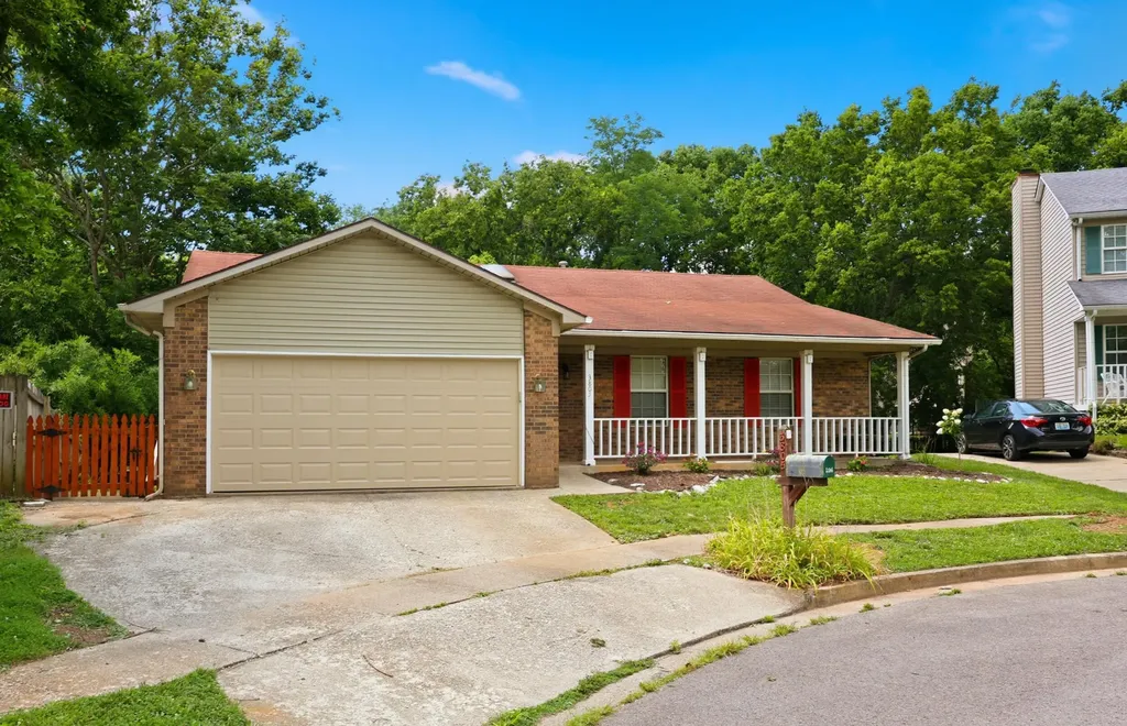 3805 Brookdale Circle Lexington KY 40514