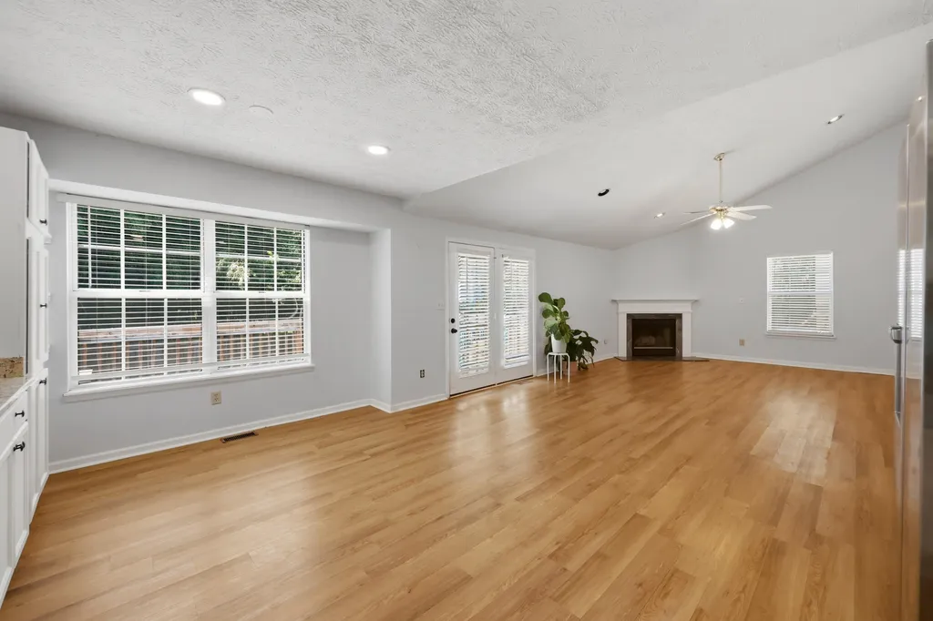 3805 Brookdale Circle Lexington KY 40514