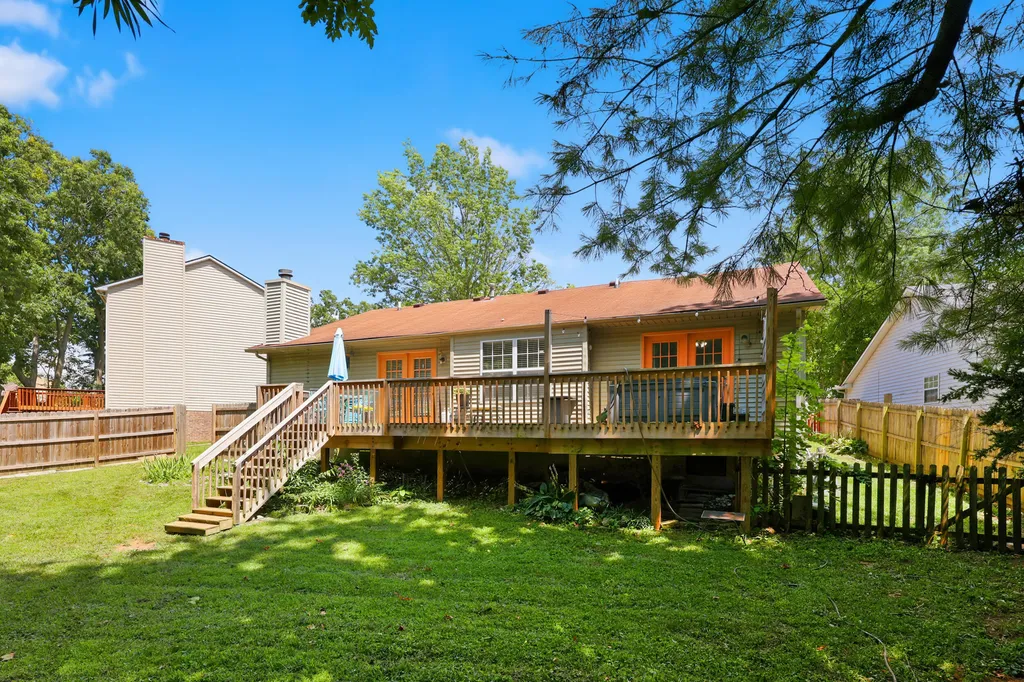 3805 Brookdale Circle Lexington KY 40514