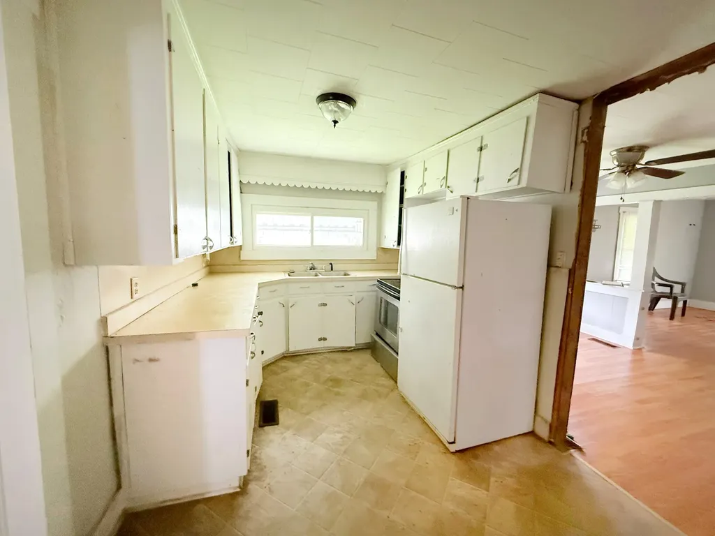 1207 Elm Street Benton KY 42025