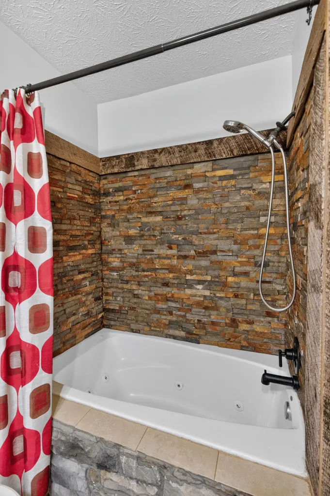 252 Crystal Creek Lane Richmond KY 40475