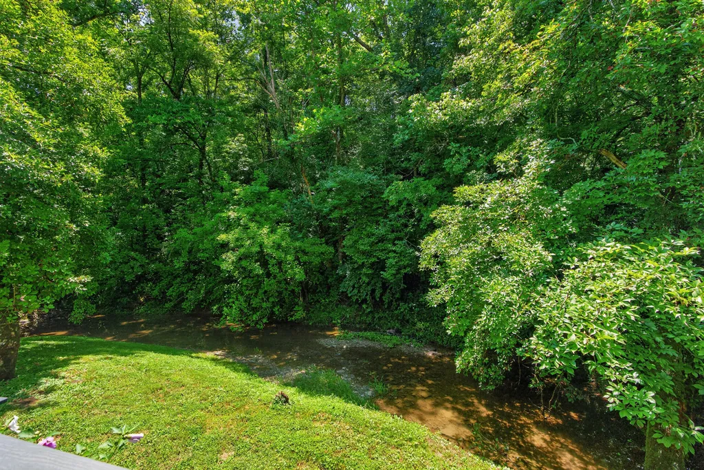 252 Crystal Creek Lane Richmond KY 40475