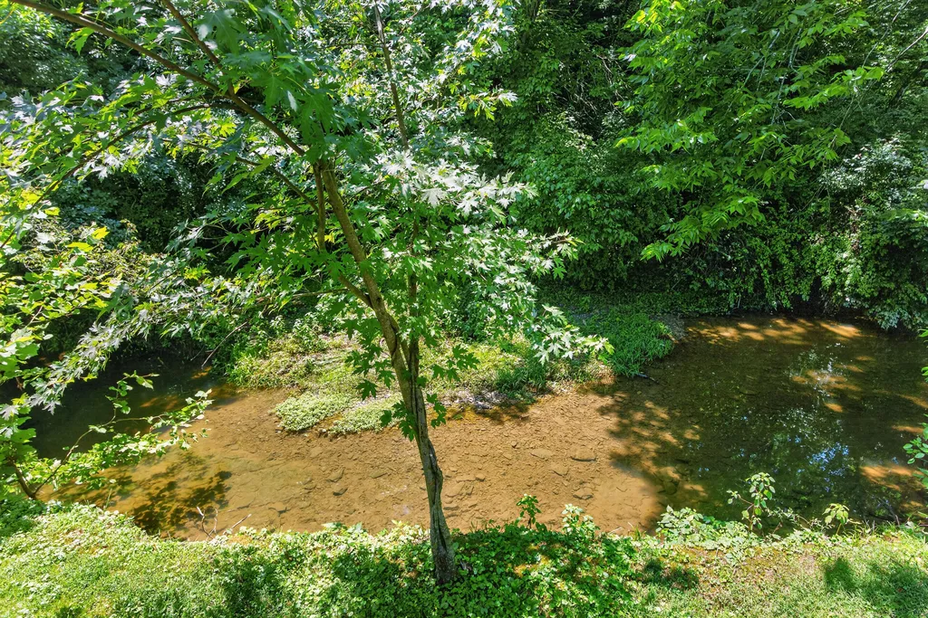 252 Crystal Creek Lane Richmond KY 40475