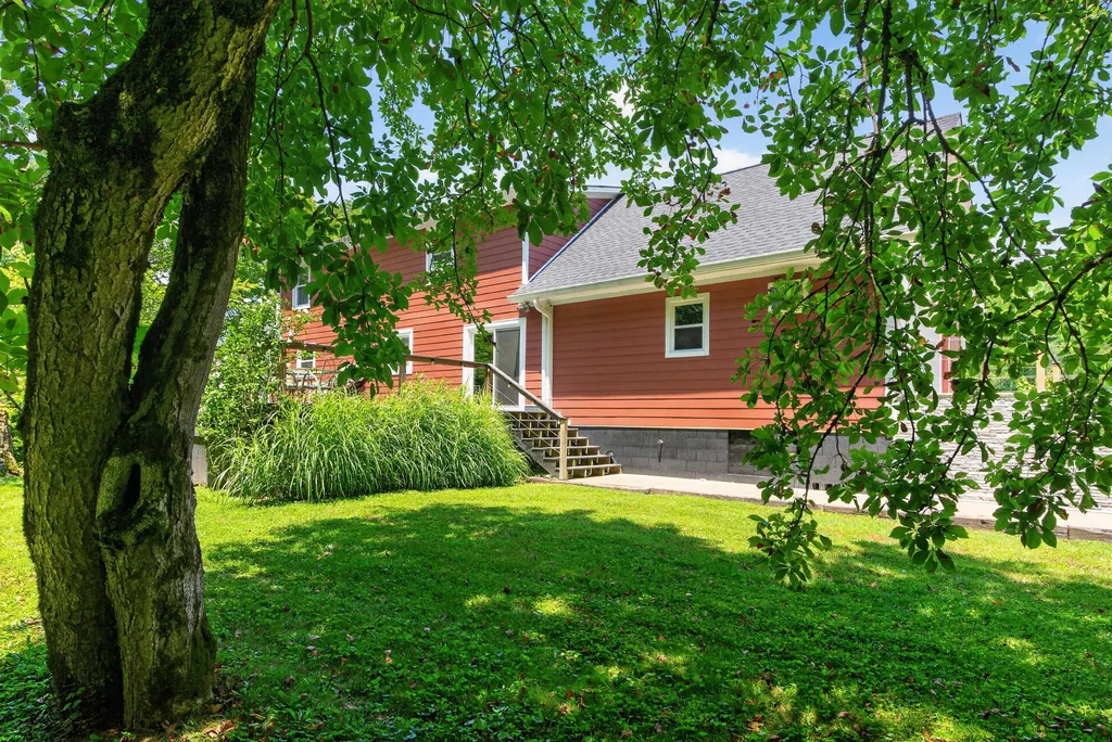 252 Crystal Creek Lane Richmond KY 40475