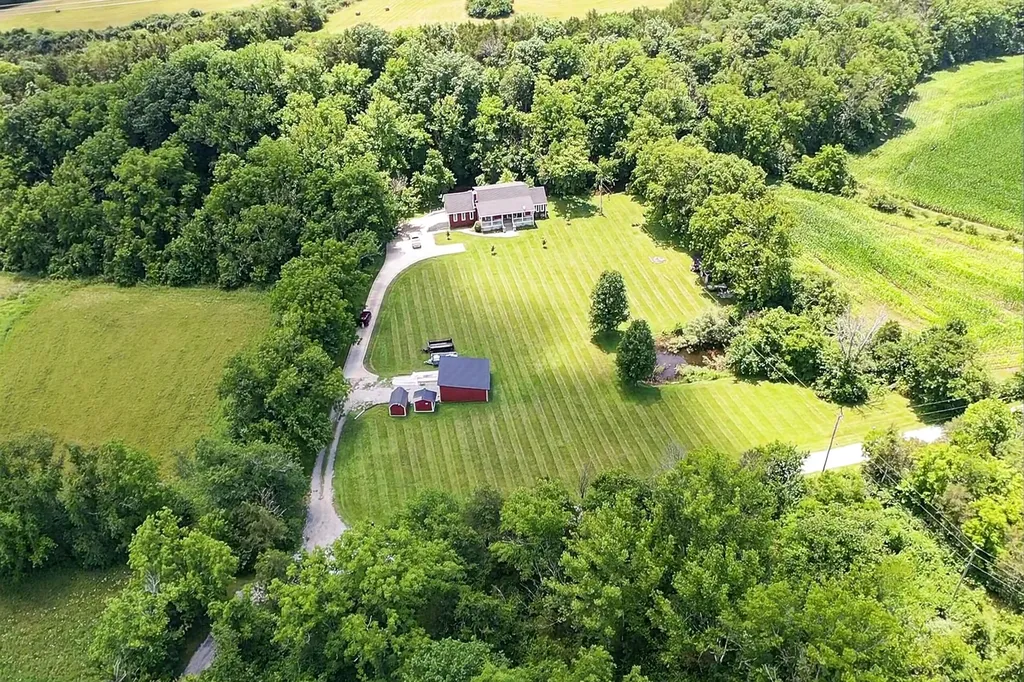 252 Crystal Creek Lane Richmond KY 40475