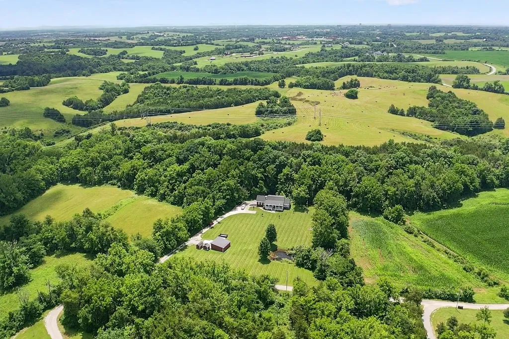 252 Crystal Creek Lane Richmond KY 40475