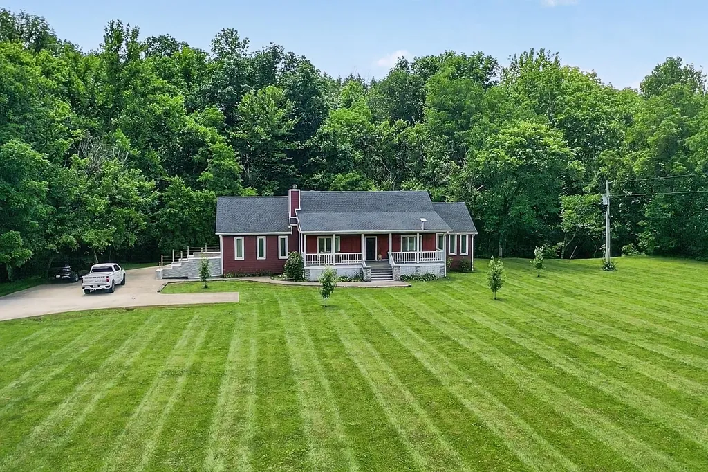 252 Crystal Creek Lane Richmond KY 40475