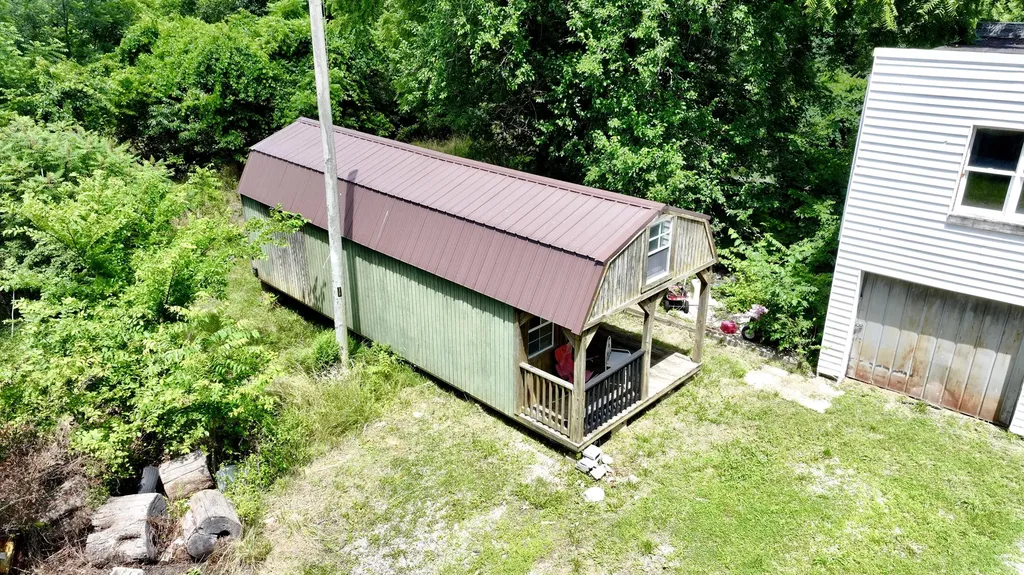 1900 E 1st Street Hopkinsville KY 42240