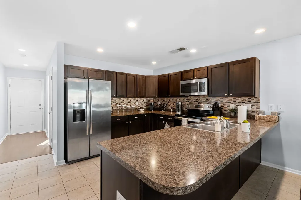 229 Shell Court Lexington KY 40511