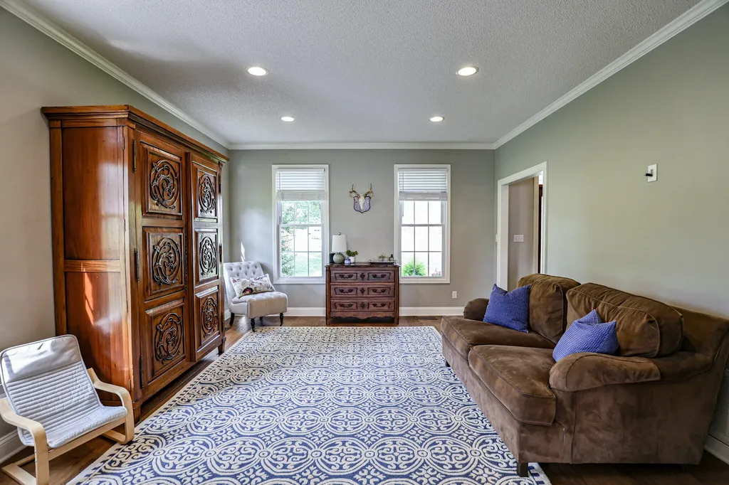 320 Braddie Cove Paducah KY 42001