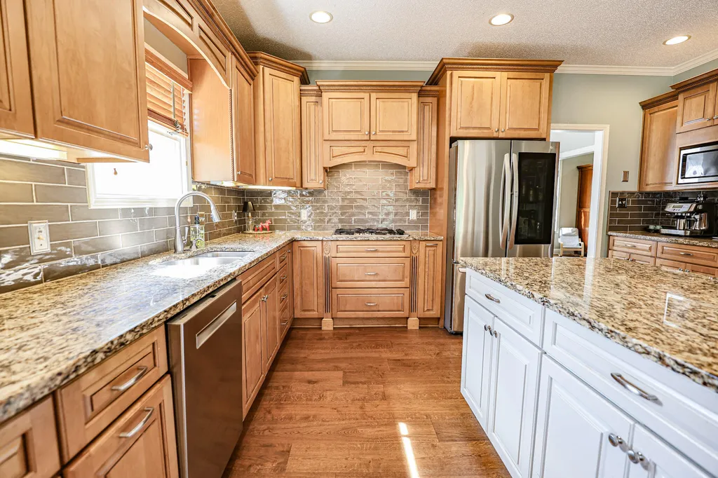 320 Braddie Cove Paducah KY 42001