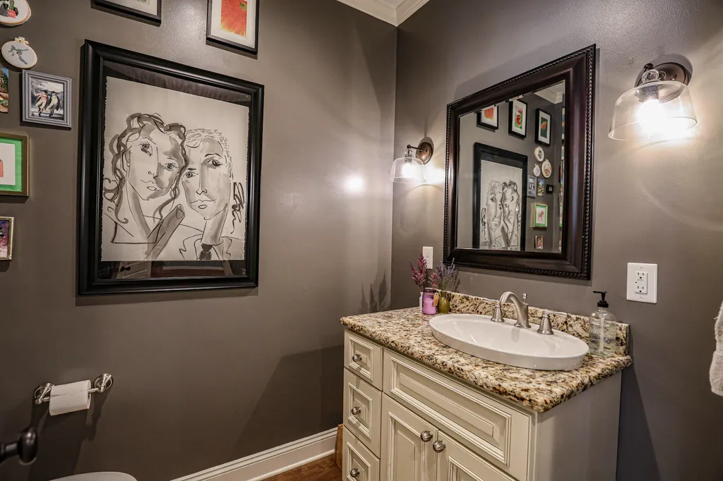 320 Braddie Cove Paducah KY 42001