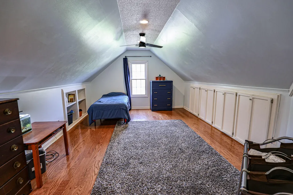 320 Braddie Cove Paducah KY 42001