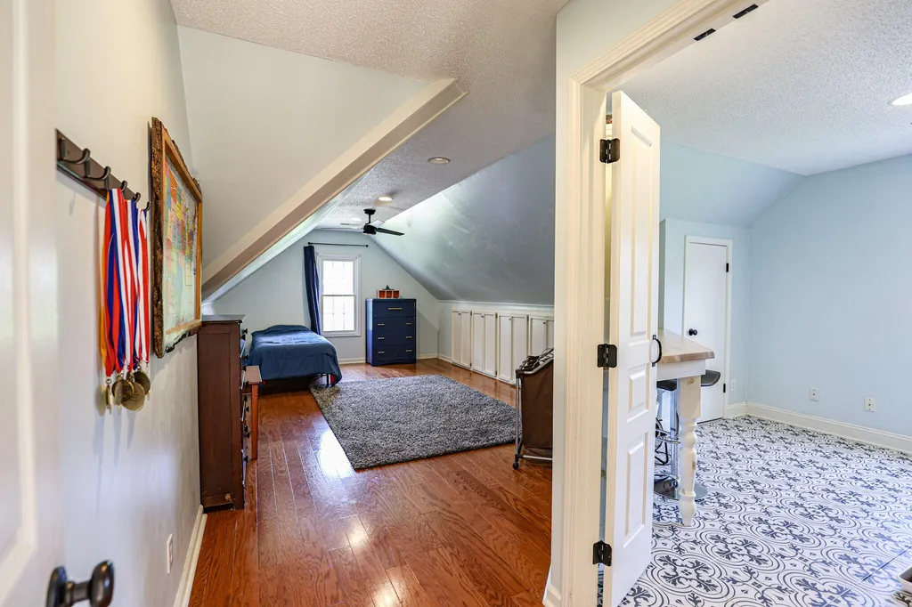 320 Braddie Cove Paducah KY 42001