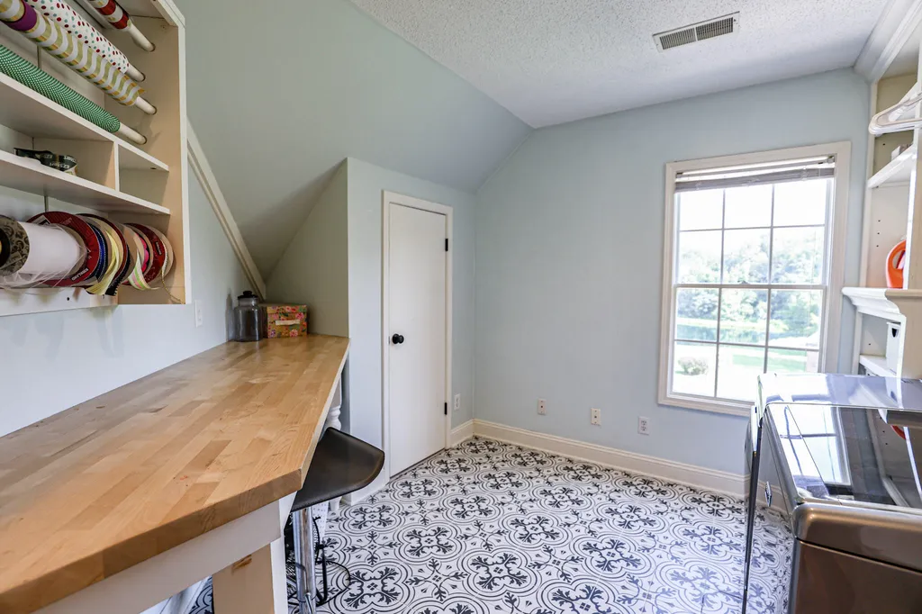320 Braddie Cove Paducah KY 42001