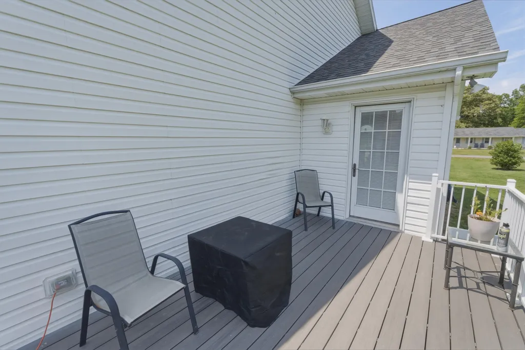 373 Powell Street Benton KY 42025