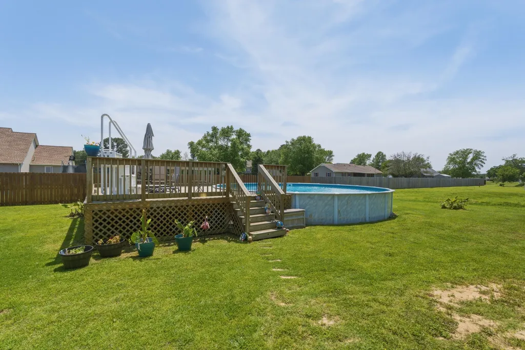 373 Powell Street Benton KY 42025