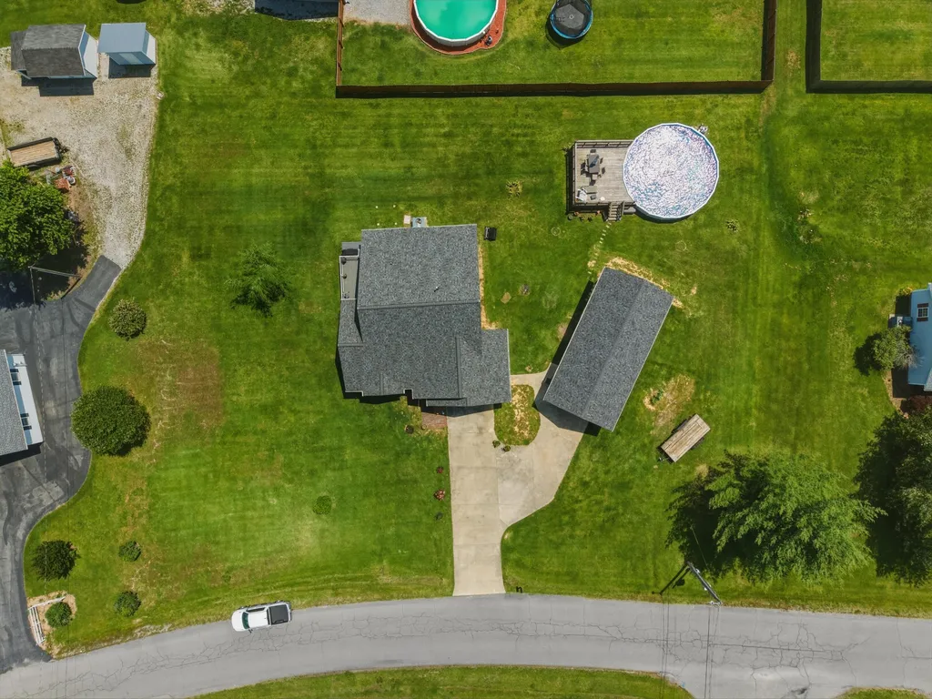373 Powell Street Benton KY 42025
