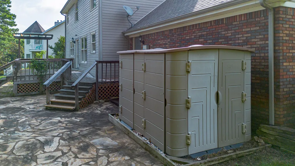 323 Meadowaire Drive Paducah KY 42003